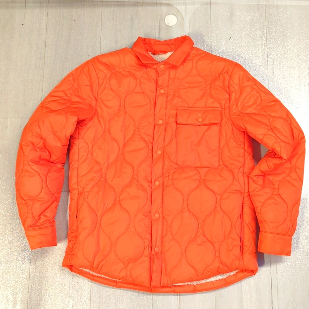 Amazon Essentials Men's Water Resistant Sherpa lined Quilted Shirt Jacket Medium